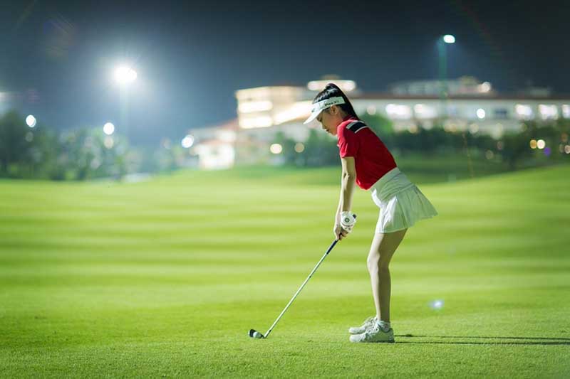 Chơi golf giúp duy trì vóc dáng thon gọn
