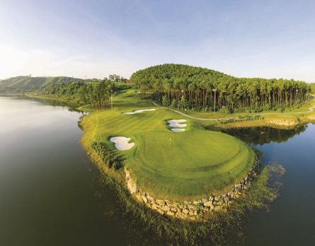 Sân Golf Tràng An Golf & Country Club Ninh Bình Cực Ấn Tượng