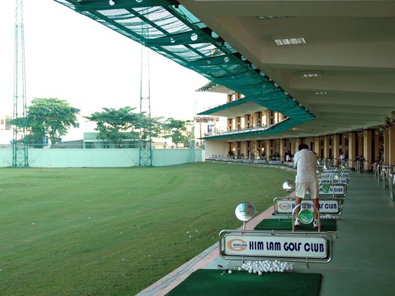 Sân Him Lam cũng là một trong những sân hàng đầu tại HCM