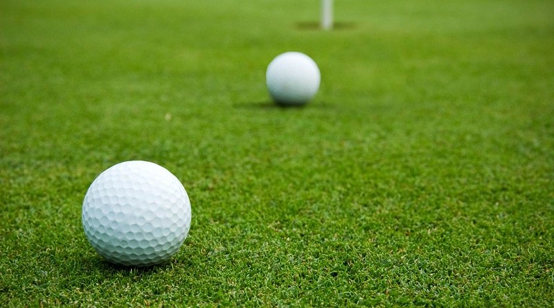 Bóng golf đã có lịch sử lâu đời và được làm từ những chất liệu khác nhau