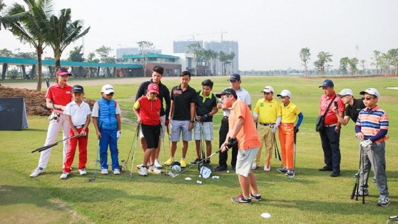 Học viện golf tại Ecopark