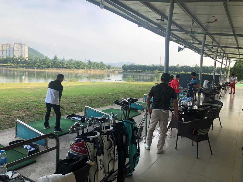 Hình ảnh sân golf Vinh Tân