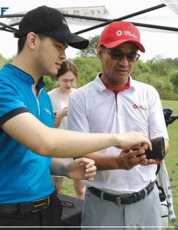Techgolf Mang Đến Trải Nghiệm Sản Phẩm Garmin Cùng Các Golfer Tại Giải Đấu DNSE