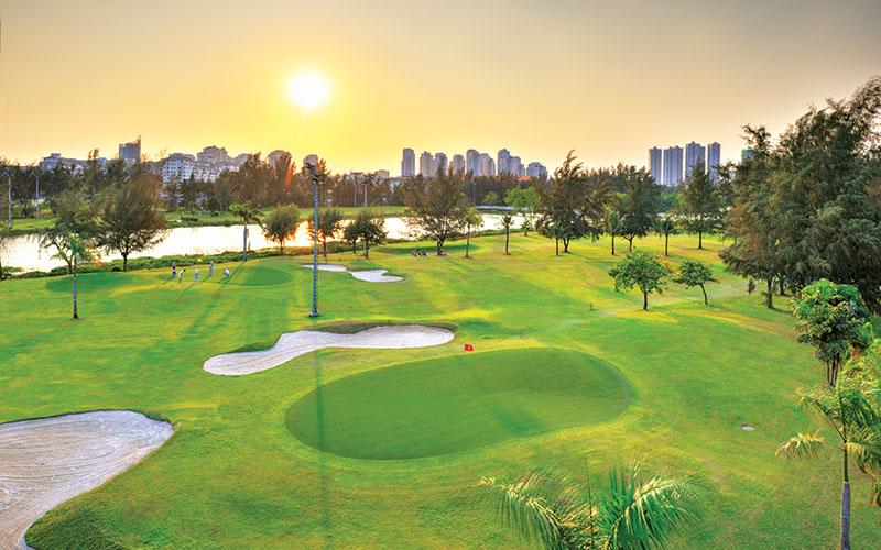 Sân tập golf Phú Mỹ Hưng cũng là địa chỉ học đánh golf được nhiều golfer lựa chọn