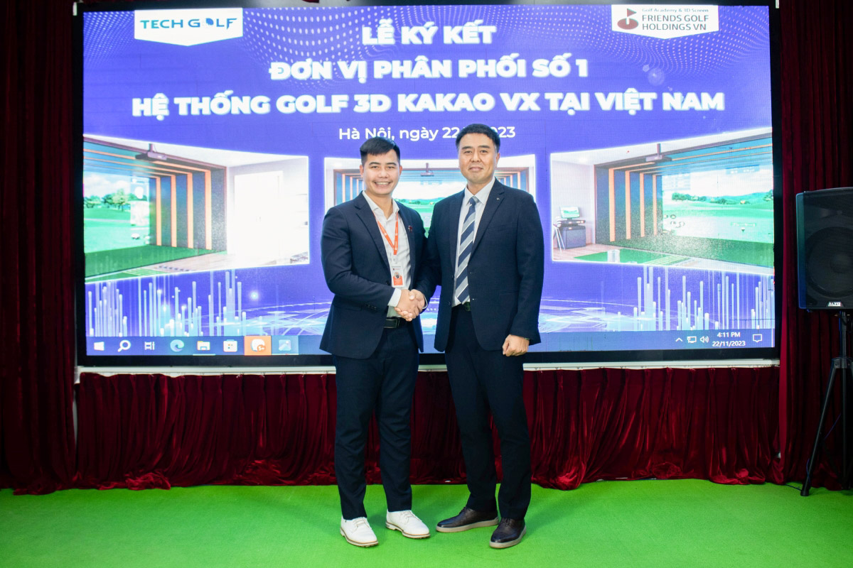 Giám đốc điều hành Techgolf - Mr. Nguyễn Tuấn Anh và đại diện Friends Golf Holdings
