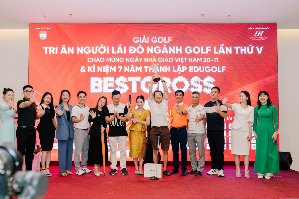 Golfer Lê Hồng Sơn xuất sắc giành giải Best Gross trong giải Tri ân Người Lái Đò ngành golf