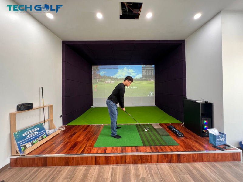 Chuyên gia Park Joon Ho nghiệm thu phần mềm của phòng golf 3D Okongolf tại Làng Việt Kiều Quốc Tế