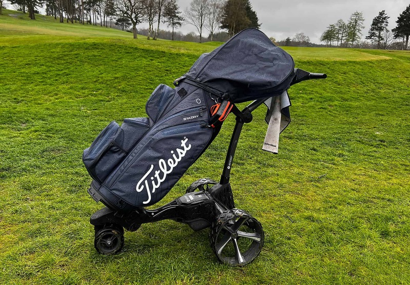 Đây là một trong những mẫu túi đựng gậy golf Titleist được yêu thích nhất