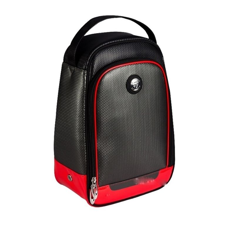 Túi golf được làm từ chất liệu da tổng hợp, có khả năng chống thấm nước tốt