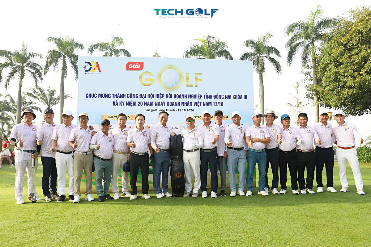 Gần 200 golfer tham dự giải golf mừng thành công Đại hội Hiệp hội Doanh nghiệp tỉnh Đồng Nai và 20 năm ngày Doanh nhân Việt Nam