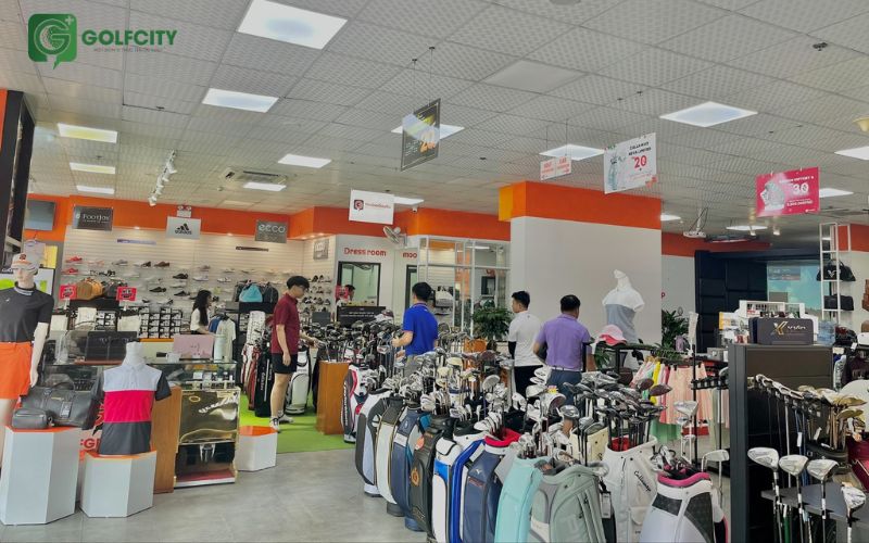 GolfCity cung cấp đa dạng các phụ kiện golf của nhiều thương hiệu lớn