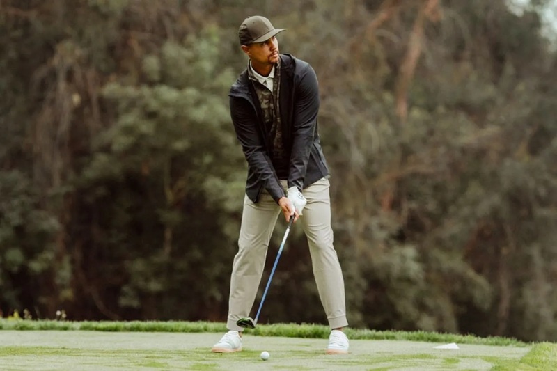 Các loại áo giữ nhiệt được nhiều golfer lựa chọn
