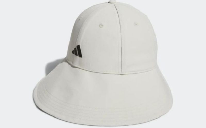 Mũ vành Adidas HT5739 che phủ tốt cho vùng mặt, cổ và gáy