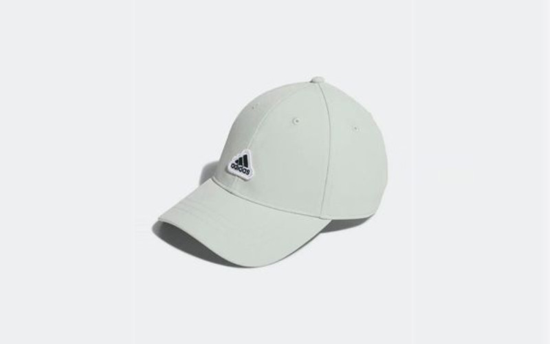 Badge of Sport HG8051 là phiên bản rất nổi bật của Adidas